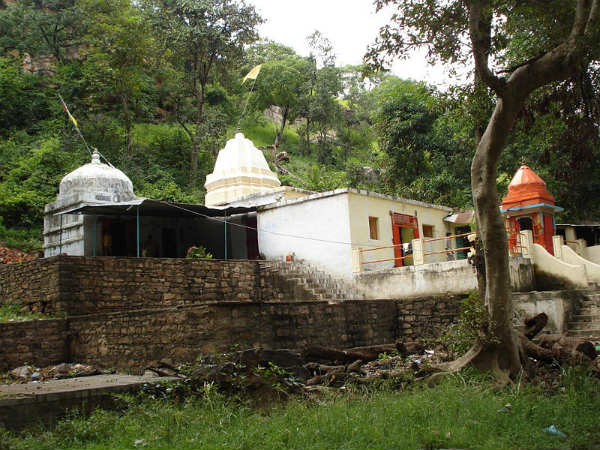takhaji
